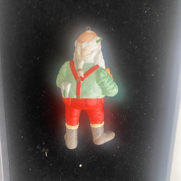 Hallmark Santa Ornament On the Right Track 1986 Signed P. Dutkin no box - Picture 3 of 4